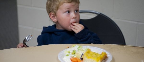 kid eating